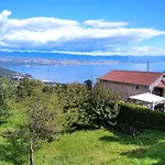 Stone House In Dobrec With Sea Views