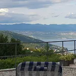 Stone House In Dobrec With Sea Views *