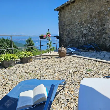 別荘 Stone House In Dobrec With Sea Views ロヴラン