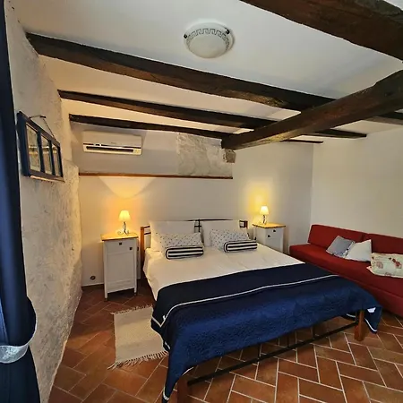 Stone House In Dobrec With Sea Views 別荘