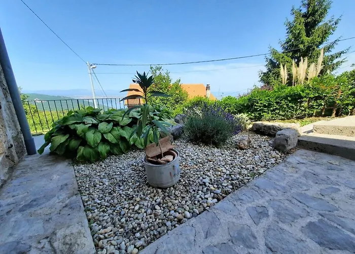 Holiday home Stone House In Dobrec With Sea Views