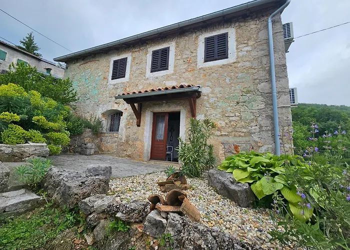 Holiday home Stone House In Dobrec With Sea Views *
